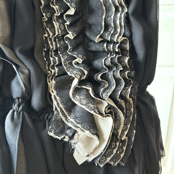 Robert Rodriguez Ruffled Top - Picture 8 of 9